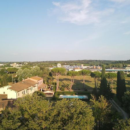 La Vecchia Cantina Guzzardi Lari Dış mekan fotoğraf